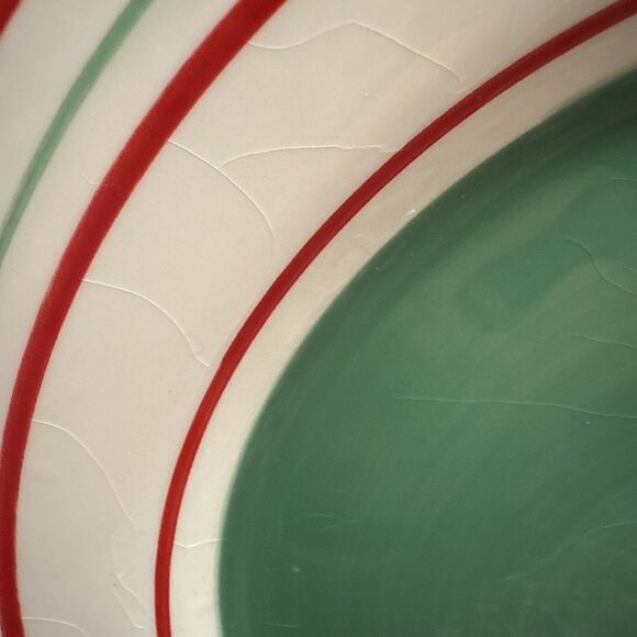 St. Nicholas Square Candy Greetings Candy Cane Plates 9" Set of 2 (two) - Picture 6 of 12